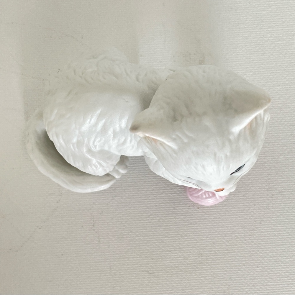 Vintage Cat Bride Wall Plaque + Schmid White Kitten Figurine Cottagecore Set - Picture 8 of 16